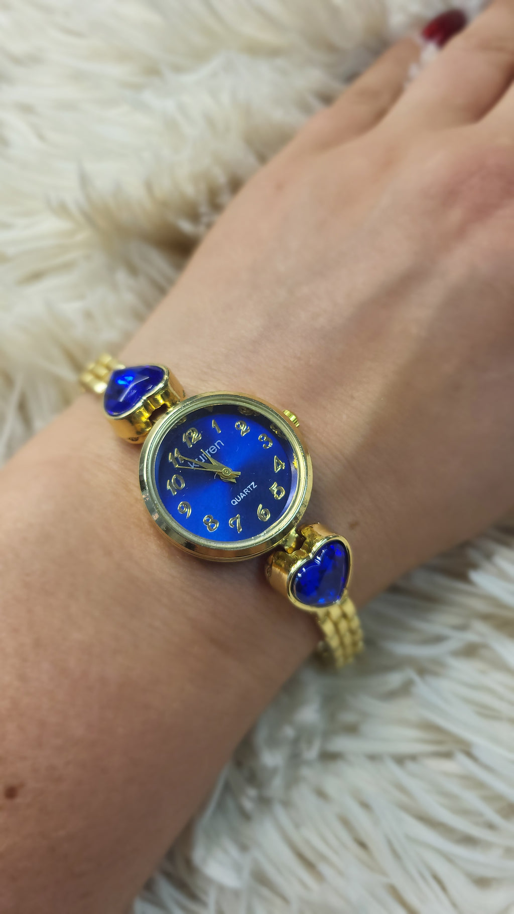👑 Blue Heart Luxury Watch – Damenuhr aus Edelstahl 💙✨⌚