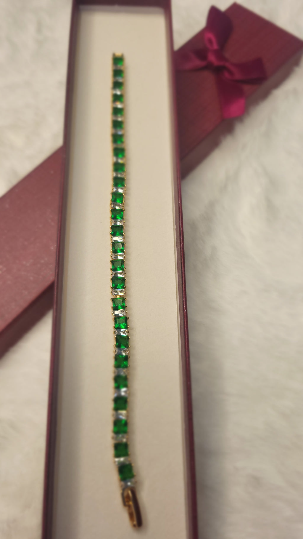 💚 Emerald Shine – Luxus Armband mit Smaragd-Zirkonia | 18K Gold-Optik ✨