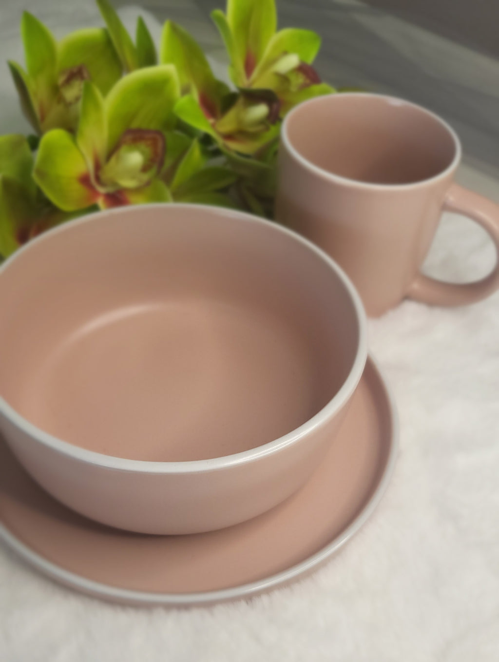 💗 Pudderrosa Keramikgeschirr Set – Schale, Teller & Becher 🌸✨