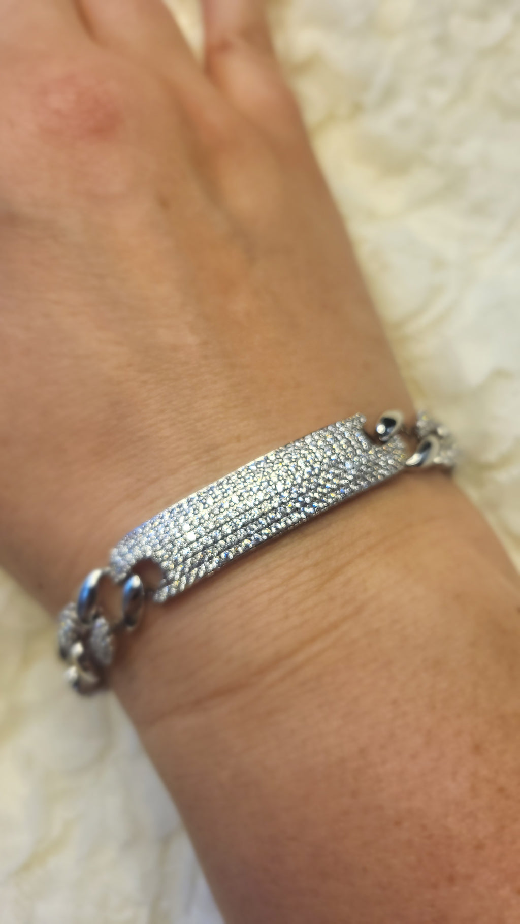 Royal Platinum – Funkelndes Armband mit Zirkonia 💎🤍✨